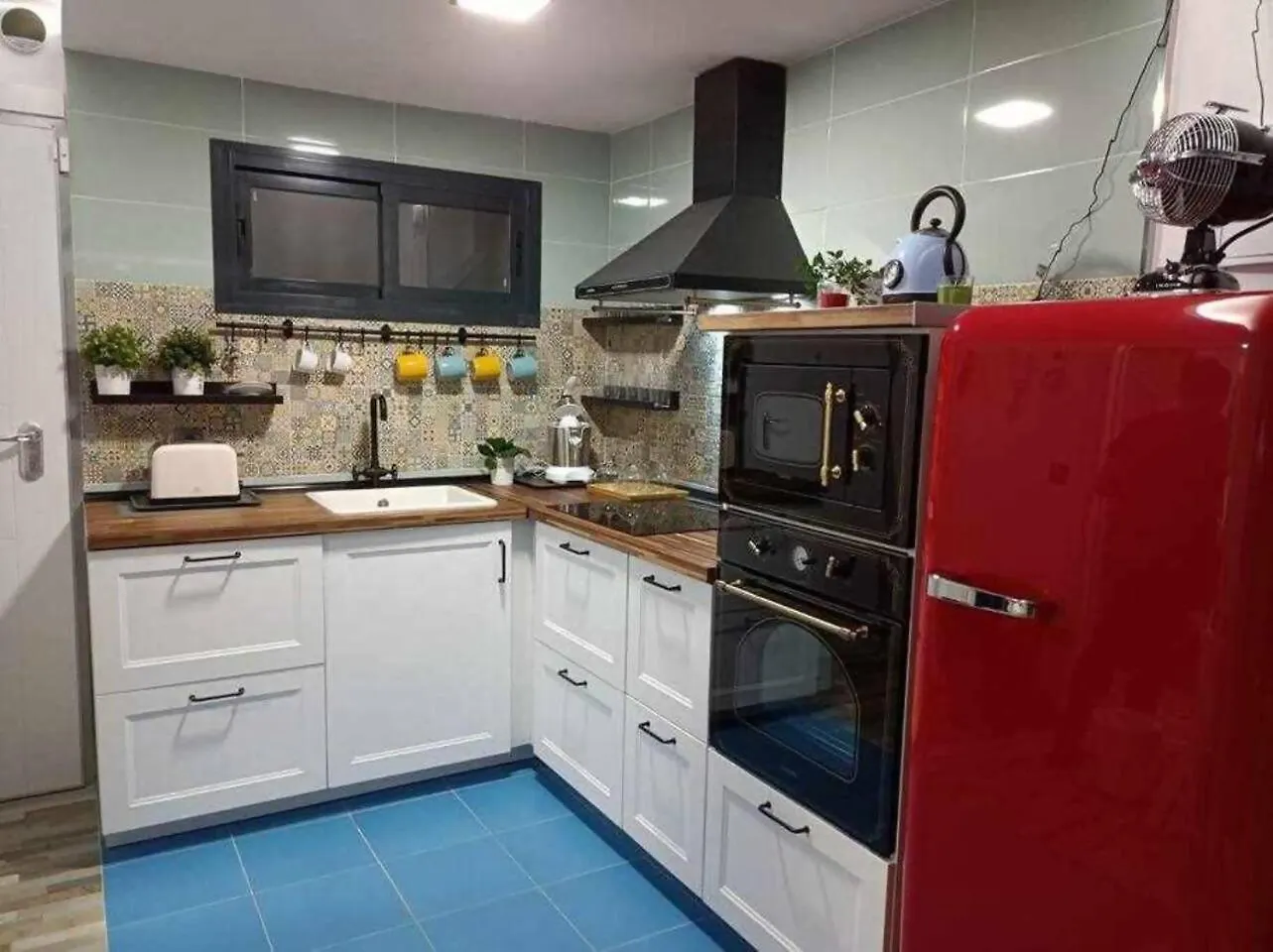 Centro Torremolinos Apto 1 Hab 2-4 Personas Piscina WiFi Terraza Ascensor 3 Planta 0*,  España